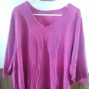 Woman's Plus Size Top